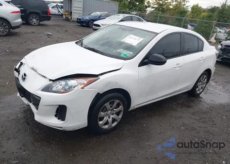 2013 Mazda Mazda3 I Sport from USA, damaged, VIN JM1BL1U85D1701820
